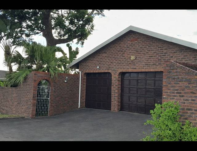 4 BEDROOM HOUSE FOR SALE IN BLUFF